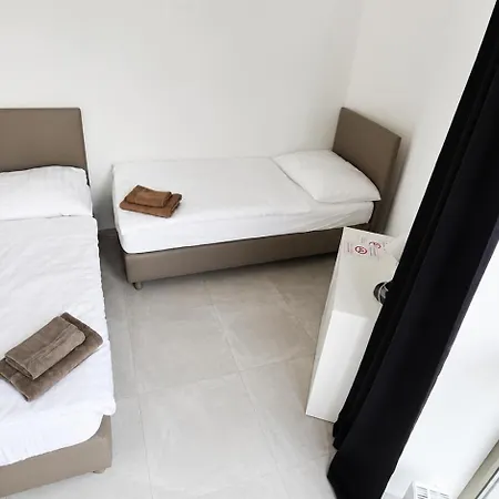 아파트 2 With Ac, Vienna Gate 4 *